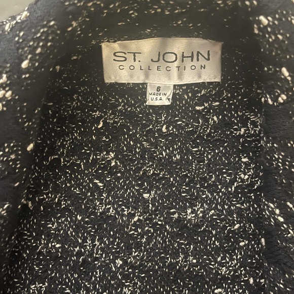 Women’s St Johns Skirt and Coat - Picture 6 of 7